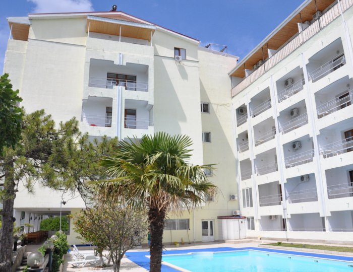 Открытый бассейн - Пансионат «Ай-Тодор-Юг»